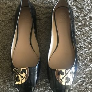 Tory Burch Black Patent Flats - Sz 10